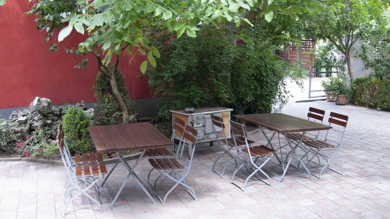 Biergarten Biergarten